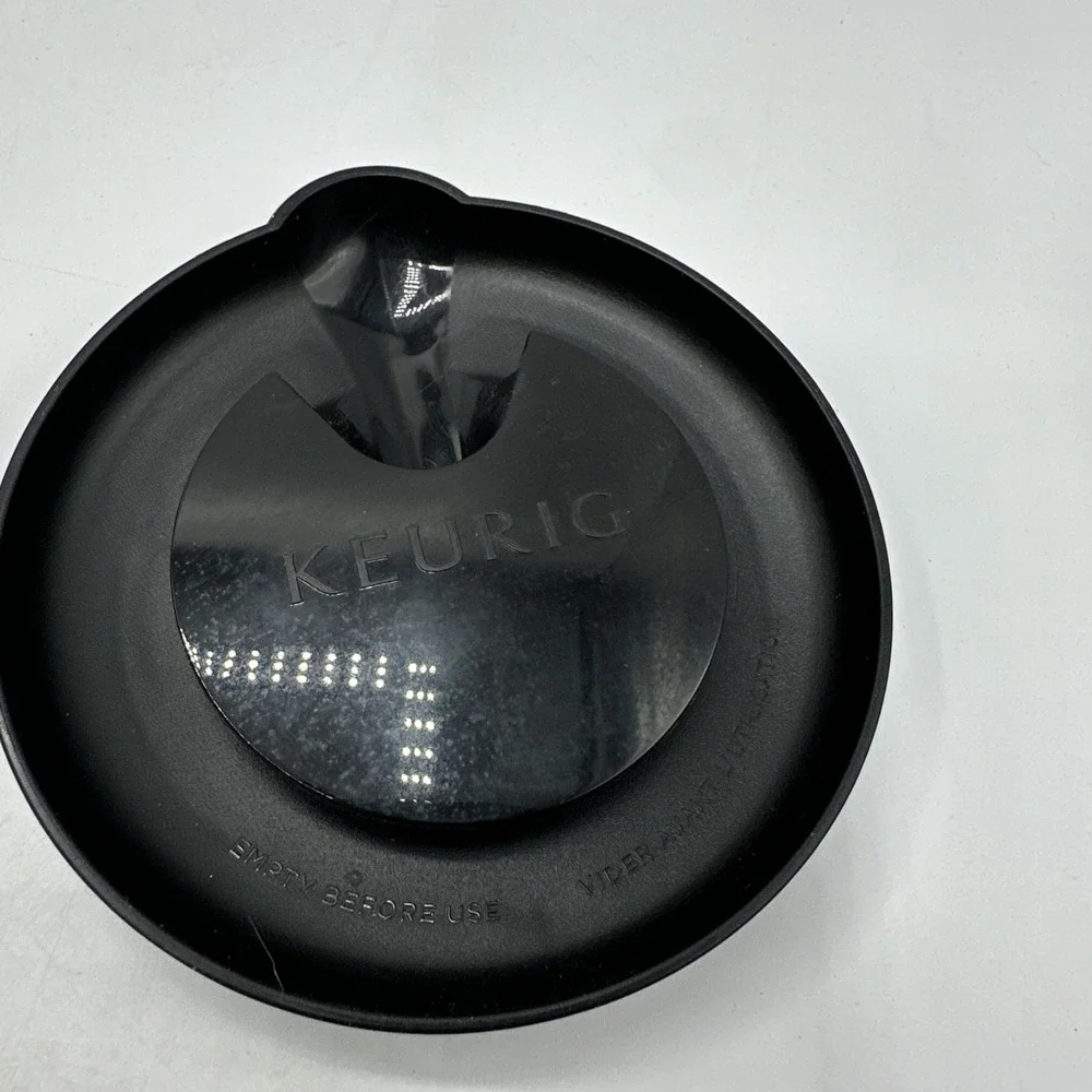 Keurig 2.0 4-Cup Coffee Carafe Pot Black Silver ~Never Used~